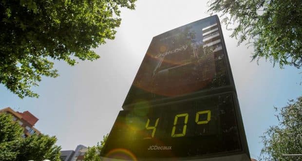 La EMA insta a extremar la precaución ante el aviso rojo por calor mañana viernes en Almería