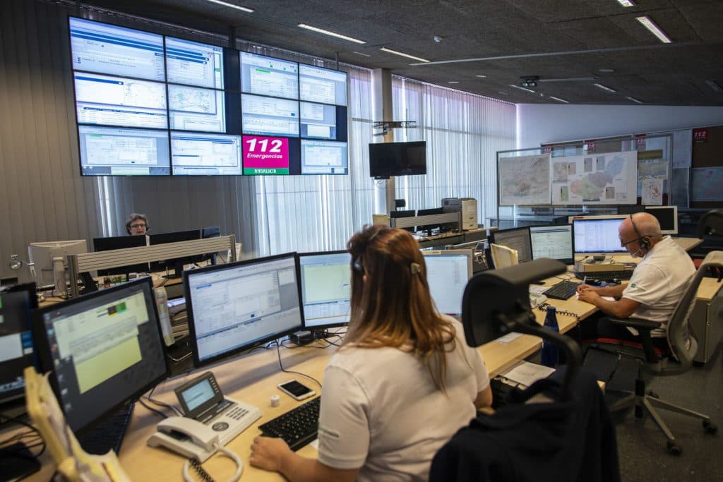 El 1-1-2 atiende más de 900 emergencias durante la operación salida de agosto en Granada