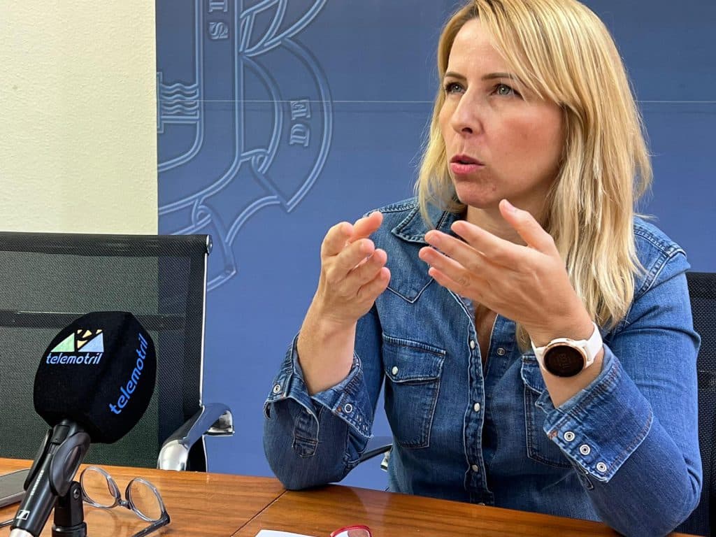 IU exige un Plan de Refugios Climáticos y Sombras en Motril
