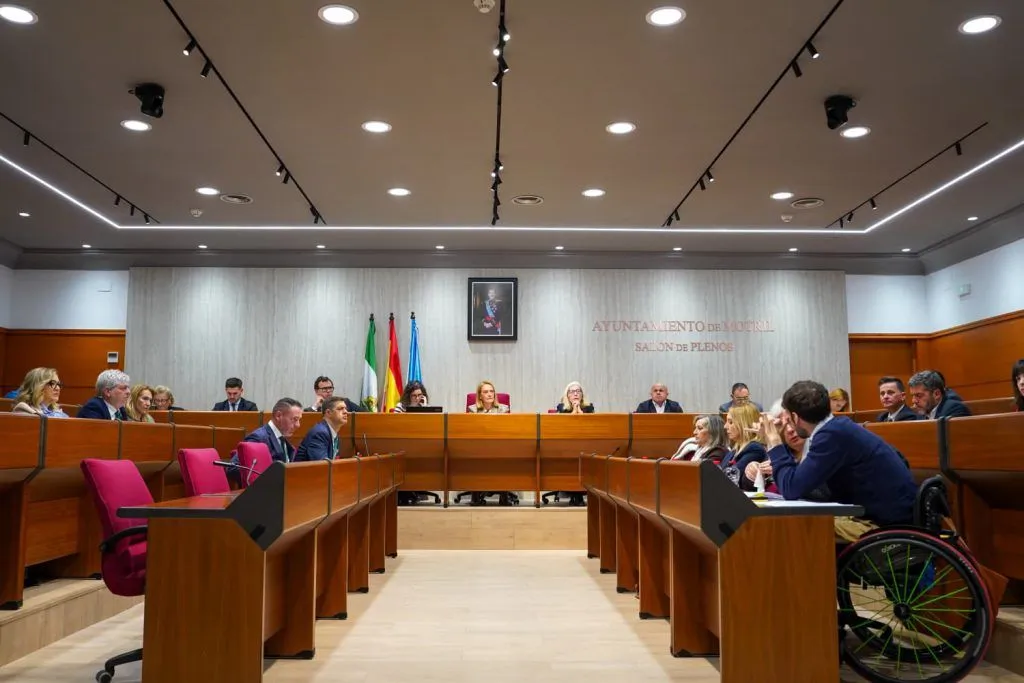 El Ayuntamiento de Motril aprueba el último lote de remanentes municipales de 1,5 millones de euros «para seguir impulsando la transformación de la ciudad»