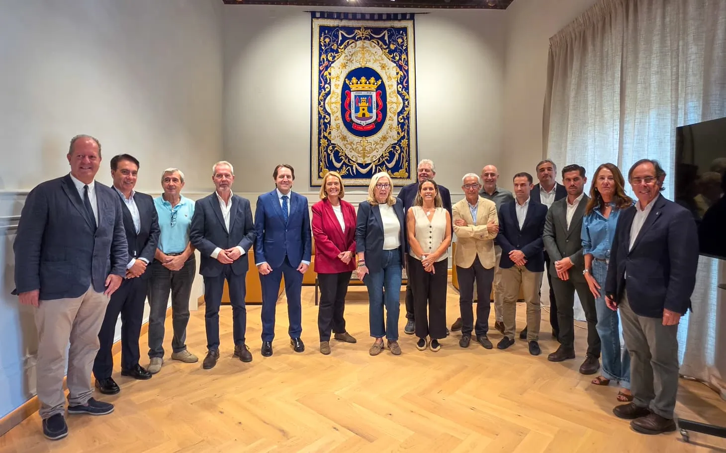 Motril «da un paso decisivo» para garantizar «la energía necesaria para su crecimiento» con la firma del convenio para la nueva subestación eléctrica