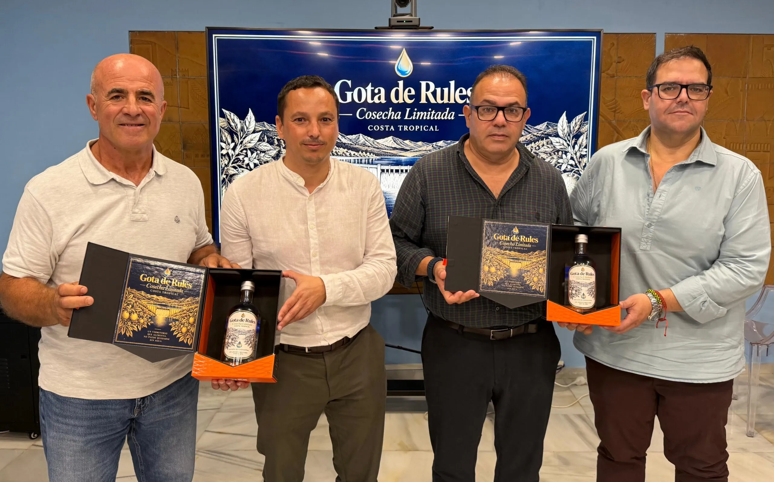 Almuñécar lleva a Fruit Attraction ‘Gota de Rules. Cosecha Limitada’ para reclamar las canalizaciones del sistema Béznar-Rules y que el agua llegue a sus campos