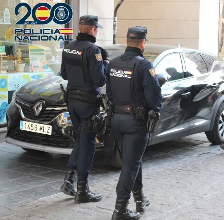 Detenido un varón por estafar a varios estudiantes universitarios con un supuesto piso de alquiler